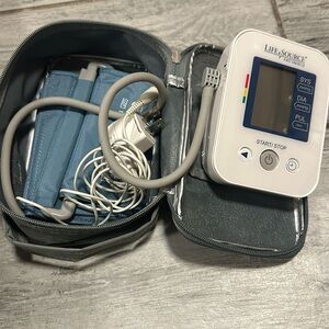 A&D Life Source BP Reader monitor machine and Cuff
